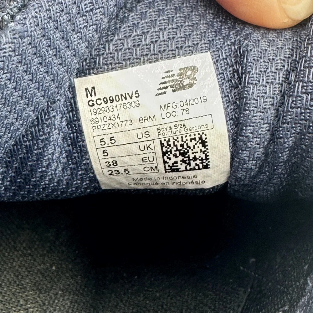 New Balance 990v5‎ Kids Youth Navy Suede Mesh Running Shoes Sneakers US5.5Y 2020